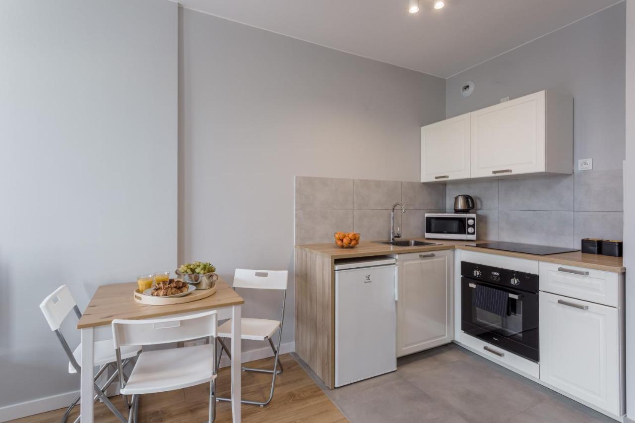 City View Apartments ワルシャワ エクステリア 写真