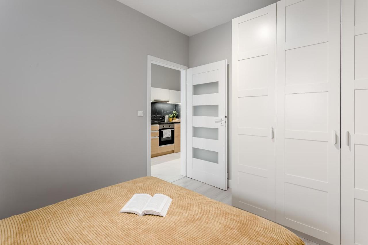 City View Apartments ワルシャワ エクステリア 写真